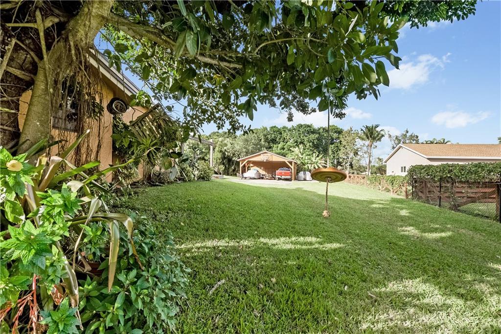 OAK HILL/FLA FRUIT LANDS - Residential