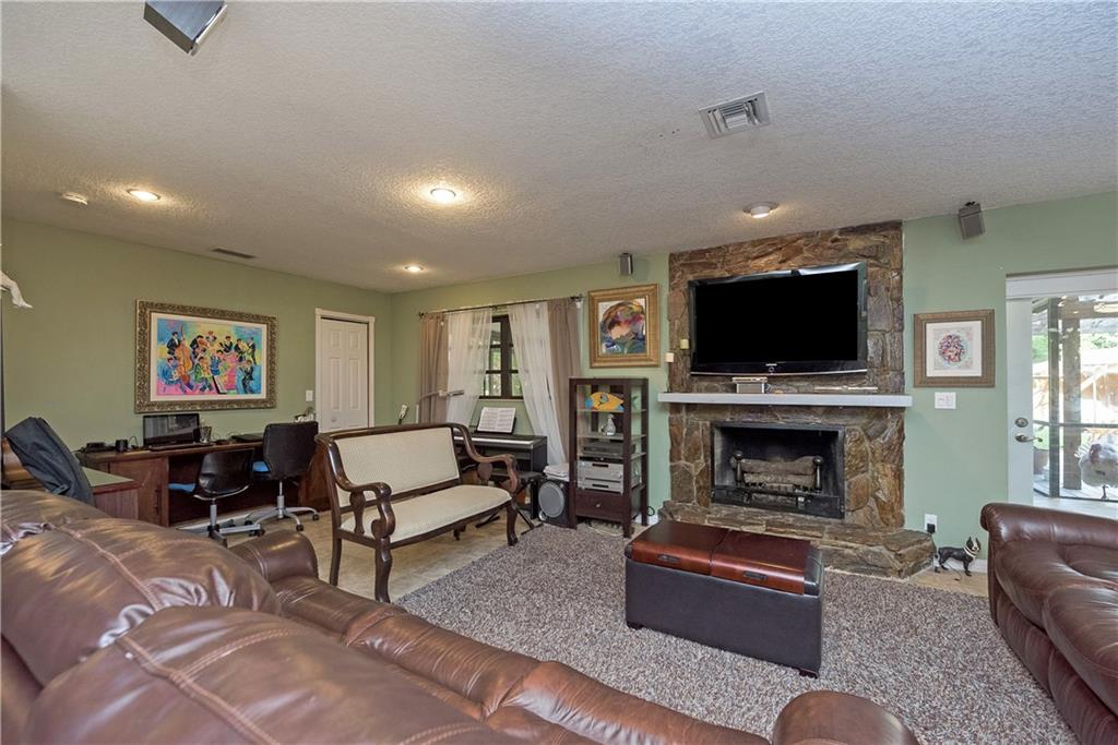 OAK HILL/FLA FRUIT LANDS - Residential