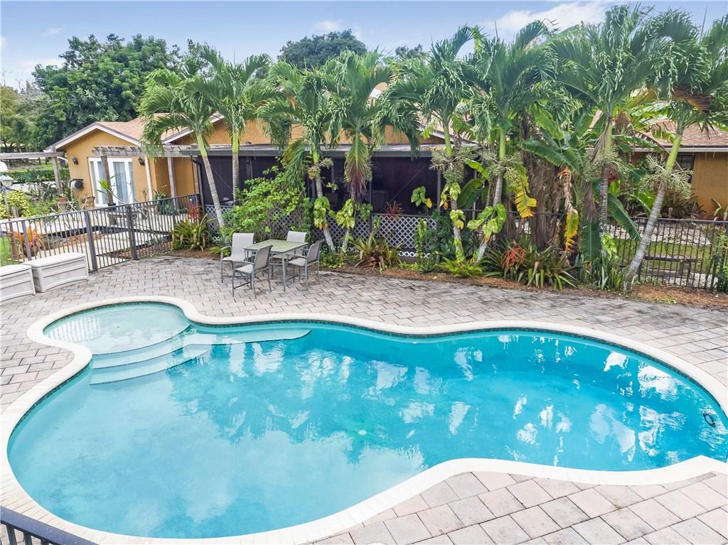 OAK HILL/FLA FRUIT LANDS - Residential