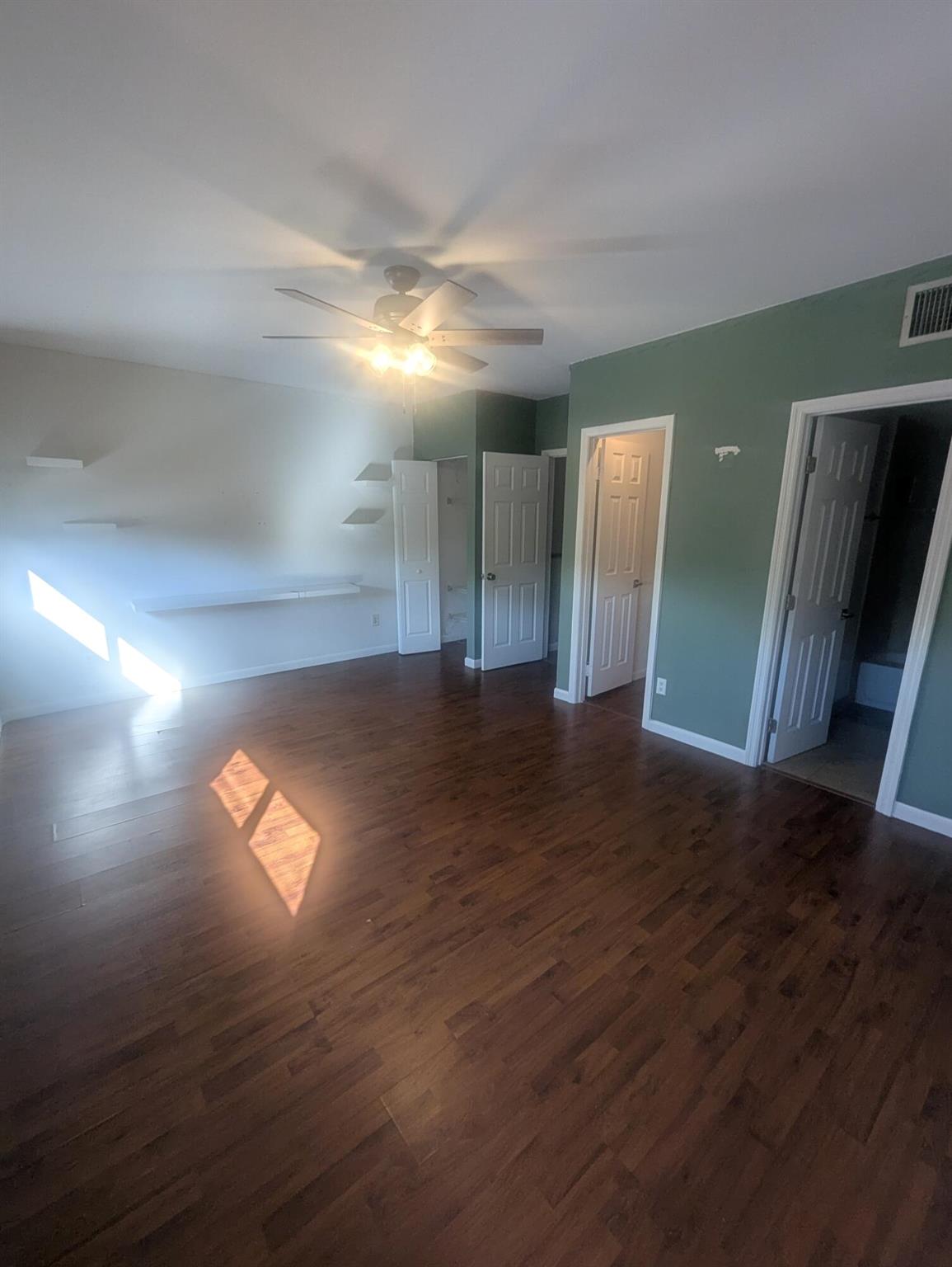 SPRINGTREE LAKES - Residential Lease