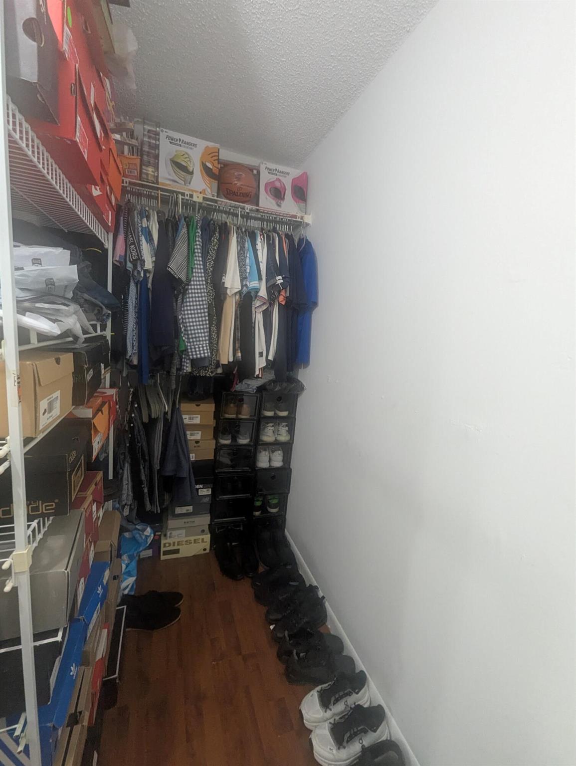 SPRINGTREE LAKES - Residential Lease