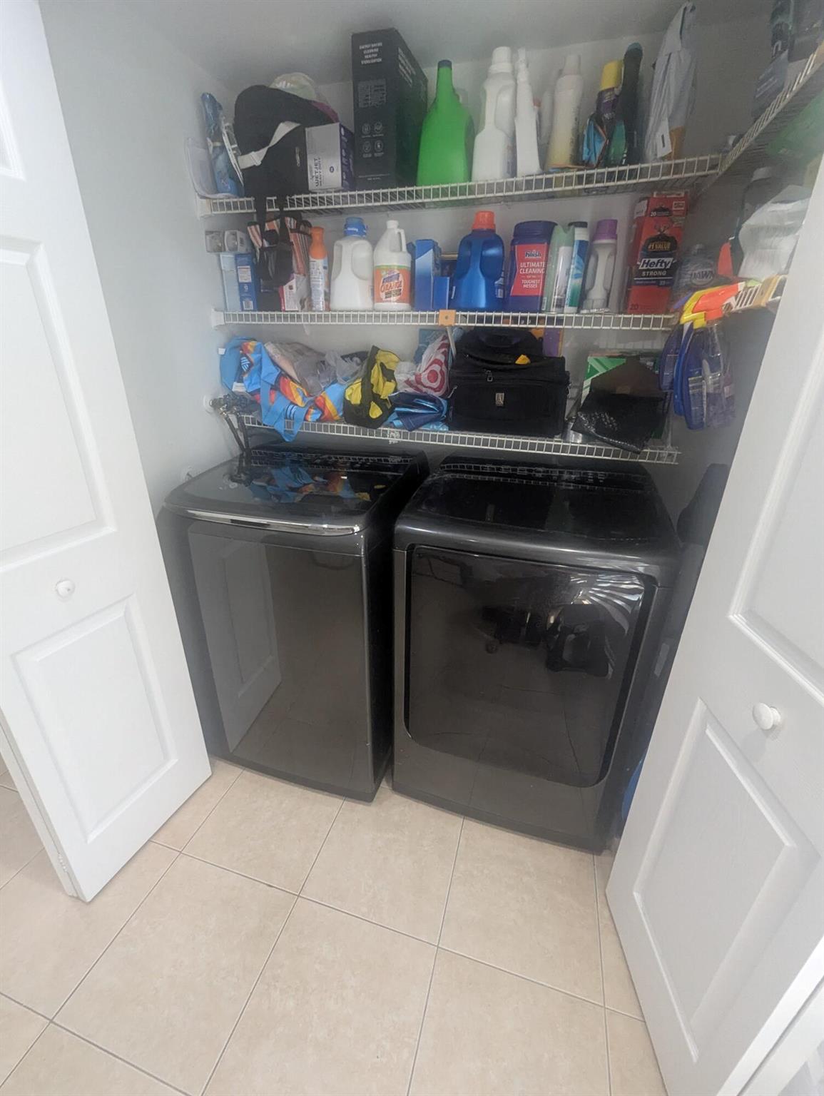 SPRINGTREE LAKES - Residential Lease