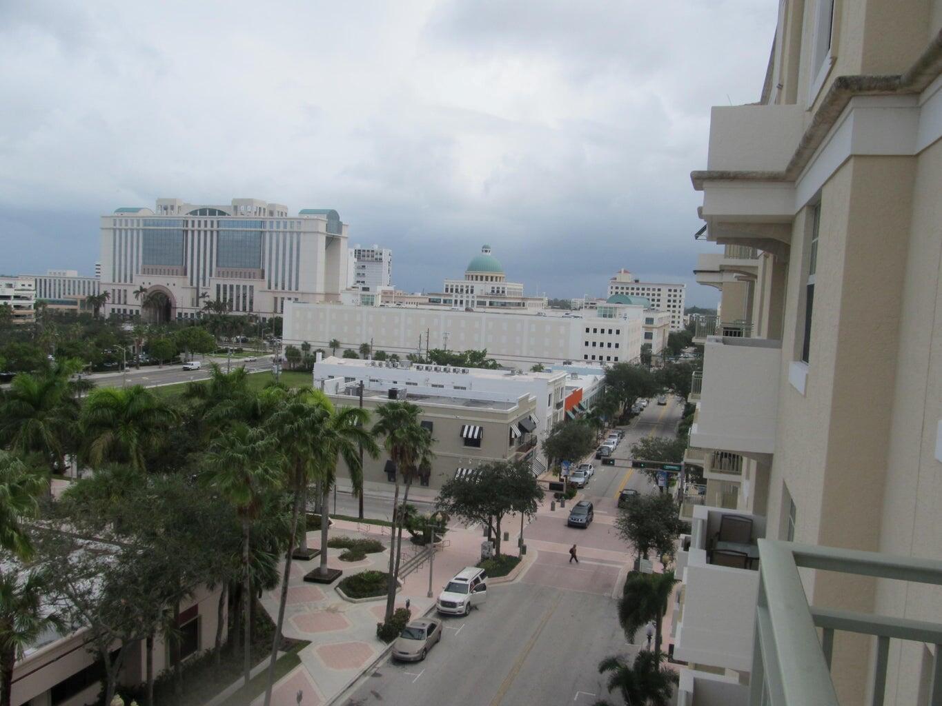 610 CLEMATIS CONDO - Residential Lease