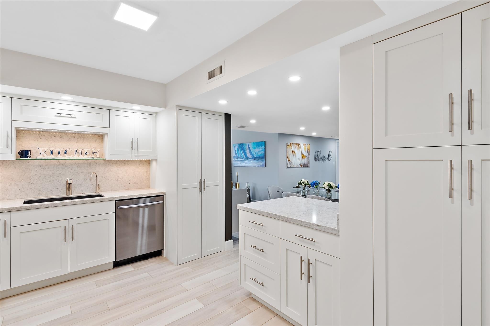 3750 GALT OCEAN Drive 410