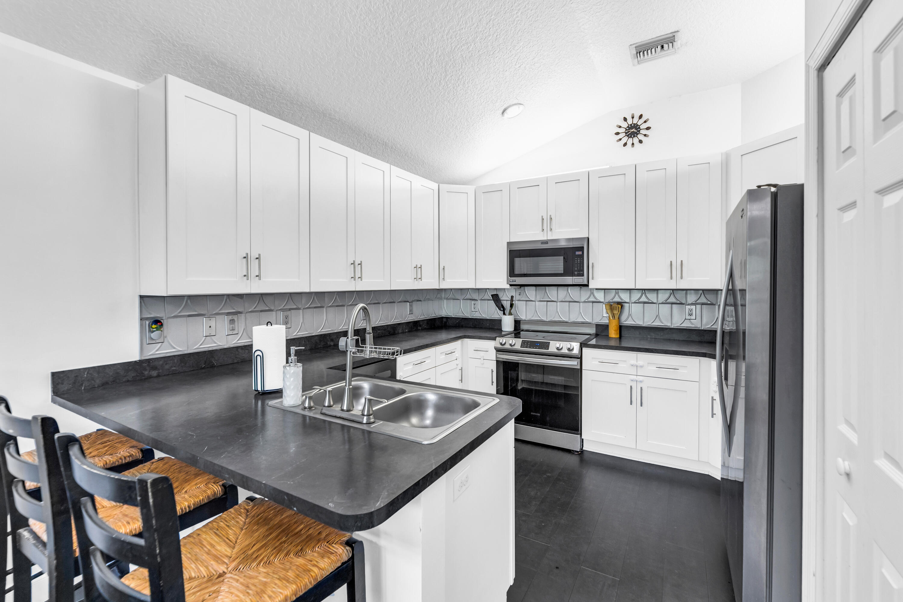 PORT ST LUCIE SECTION 18 - Residential