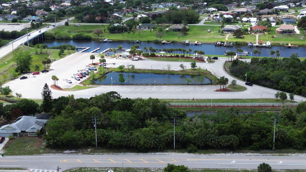 PORT ST LUCIE SECTION 18 - Residential