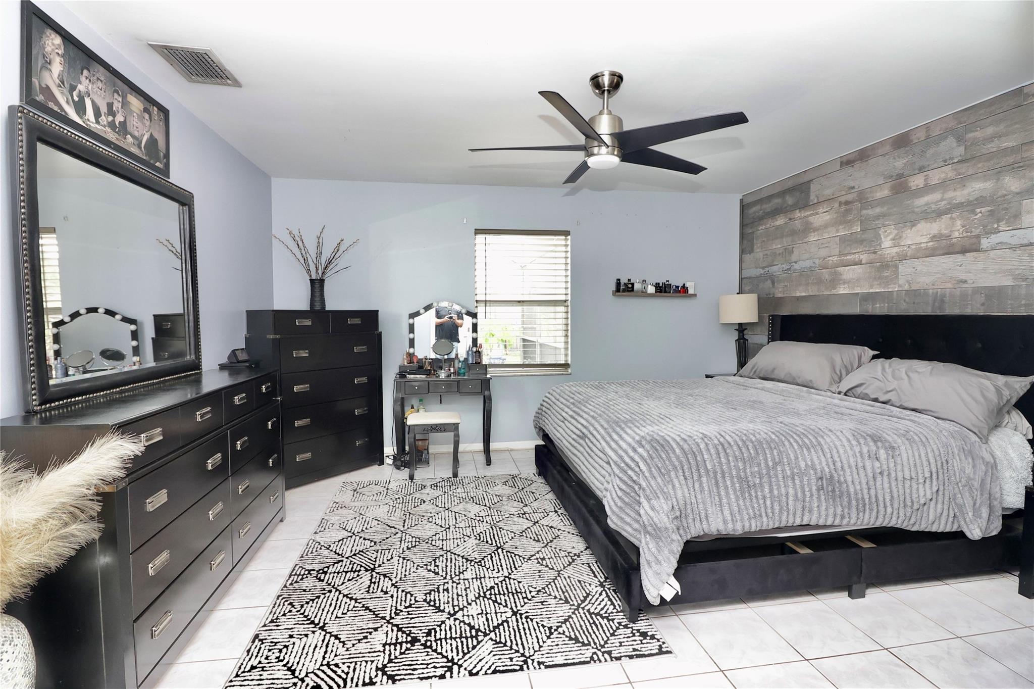 7782 N Blairwood Cir