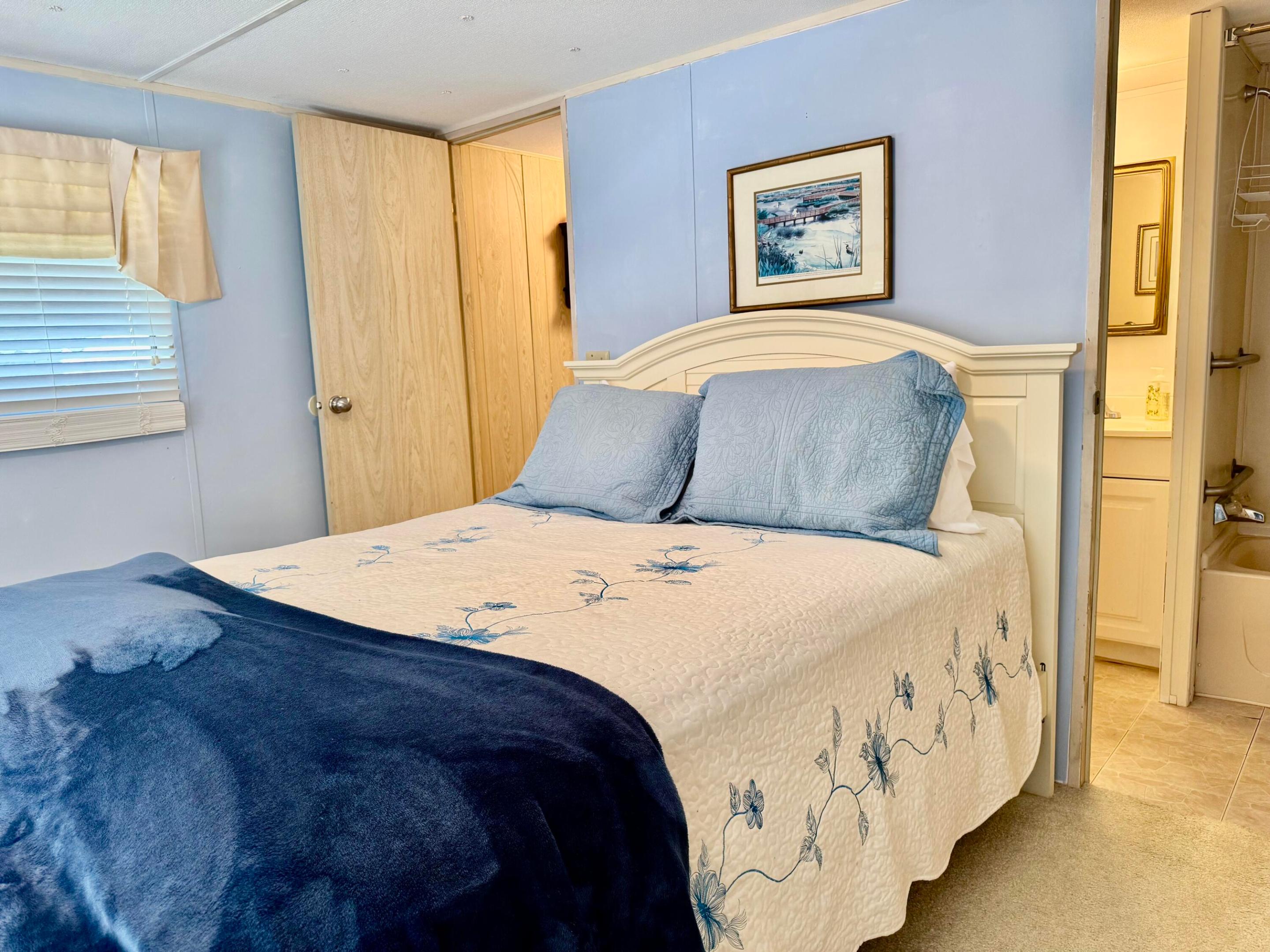 PARRY TRAILER VILLAGE - Residential