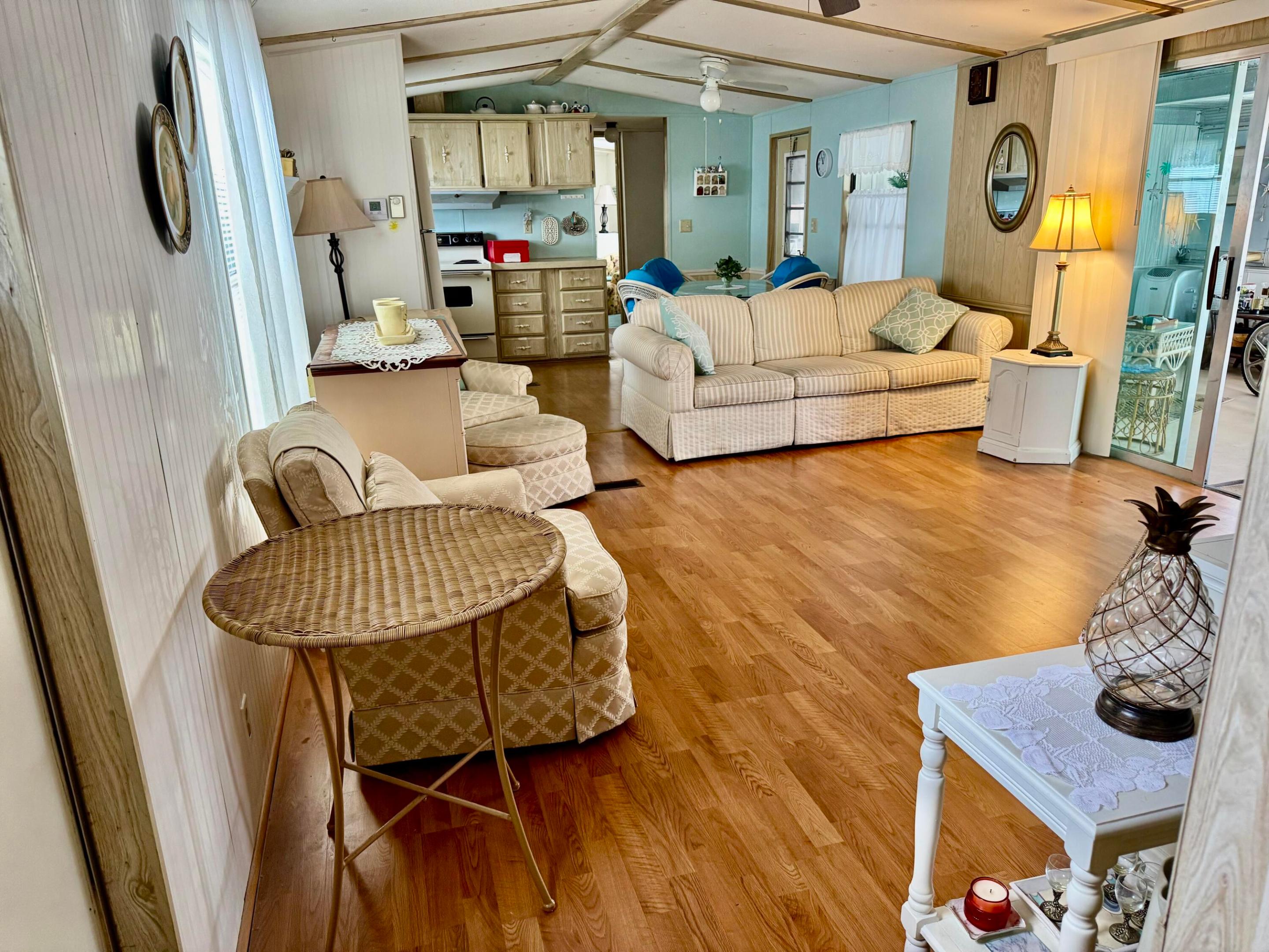 PARRY TRAILER VILLAGE - Residential