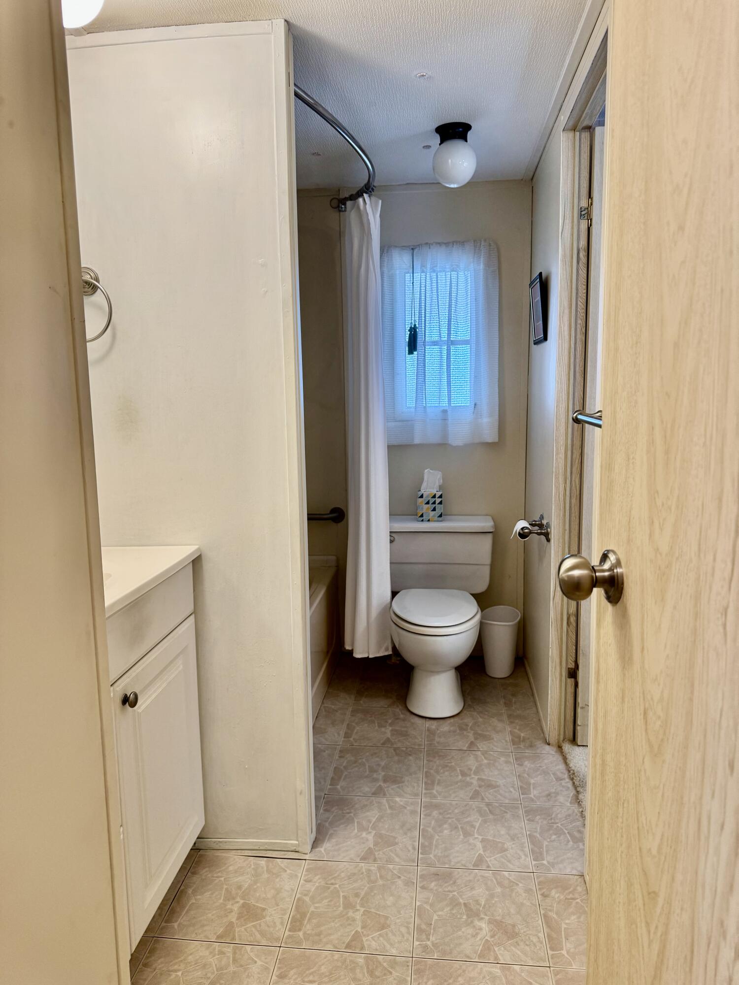 PARRY TRAILER VILLAGE - Residential