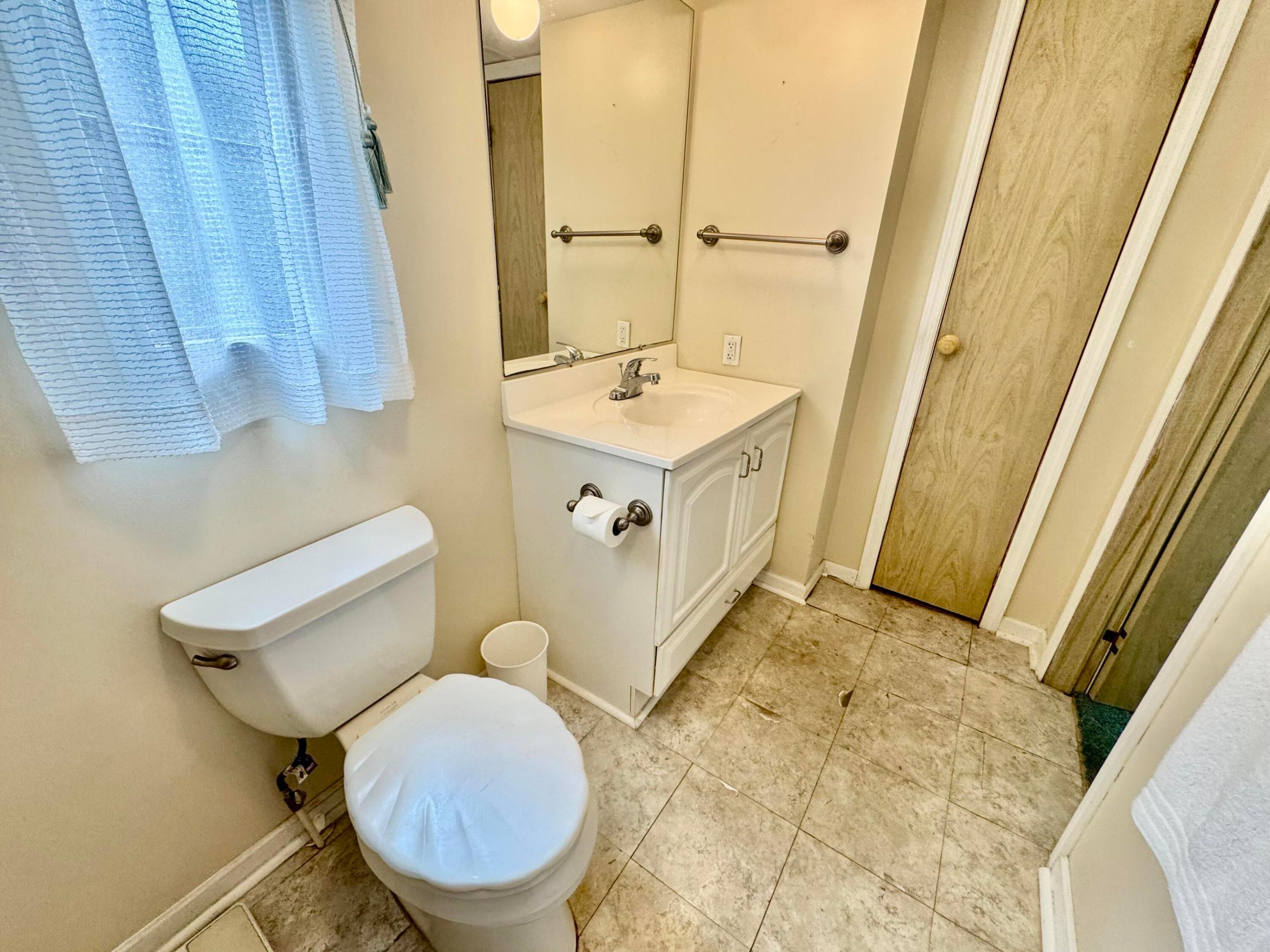 PARRY TRAILER VILLAGE - Residential