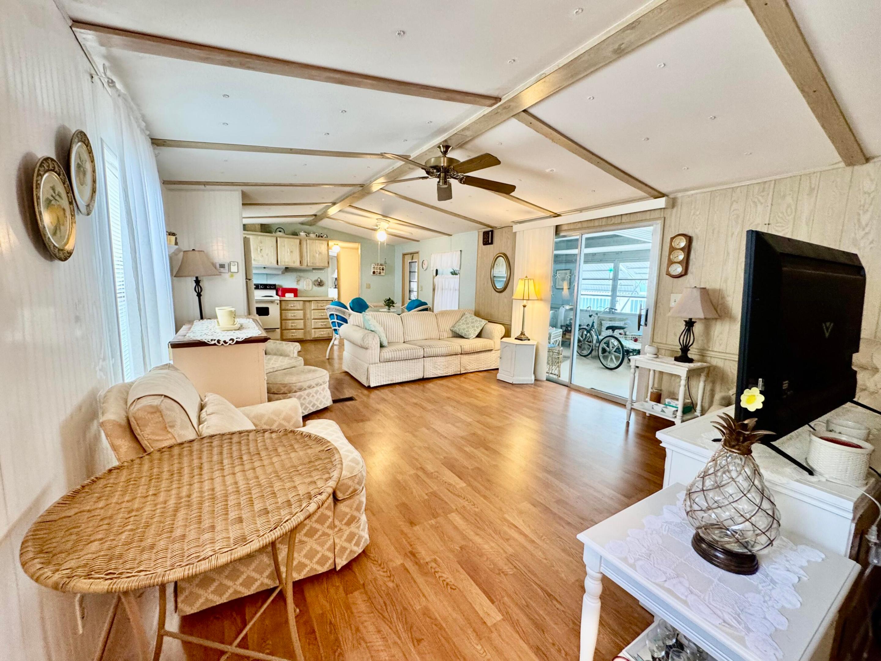 PARRY TRAILER VILLAGE - Residential