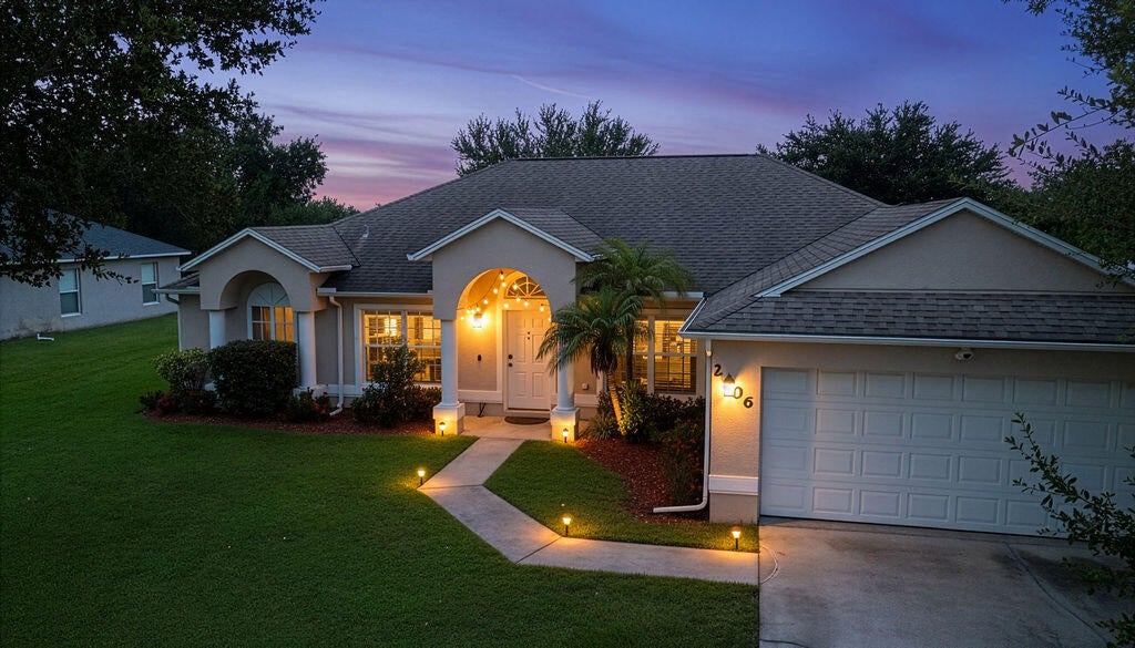 2606 Serenity Circle N