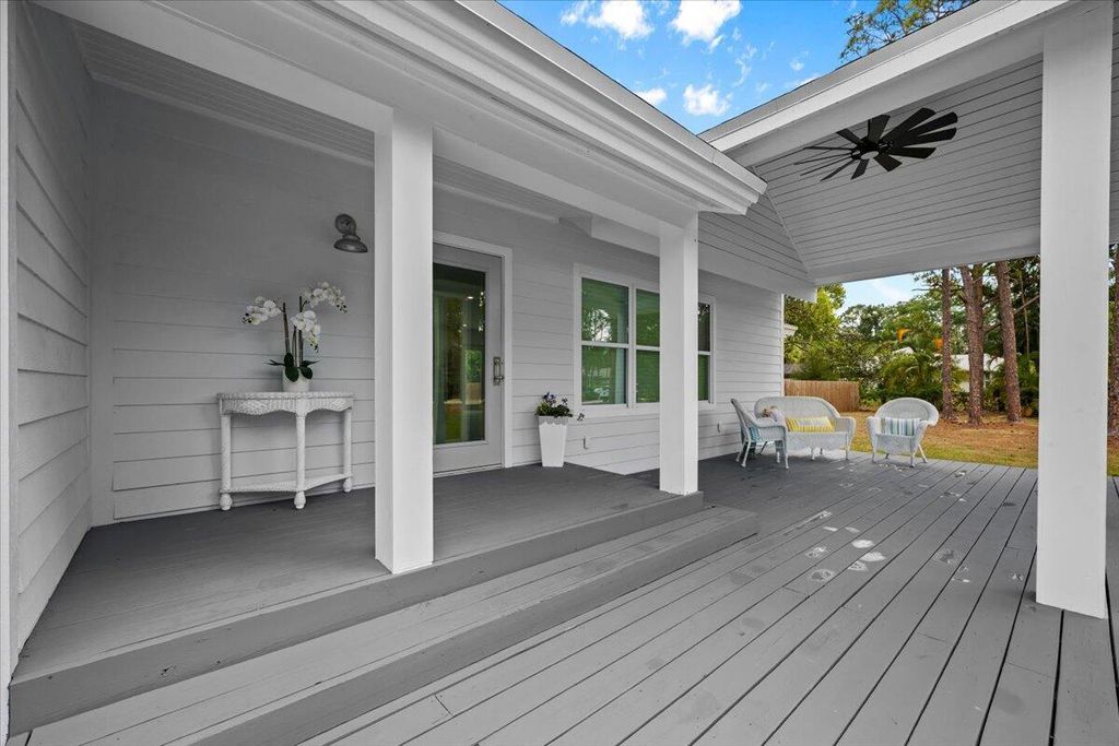 Photo of 13245 155th Place N, Jupiter, FL 33478 (MLS # R11087314)