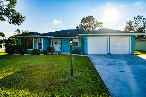 A home in Port St Lucie