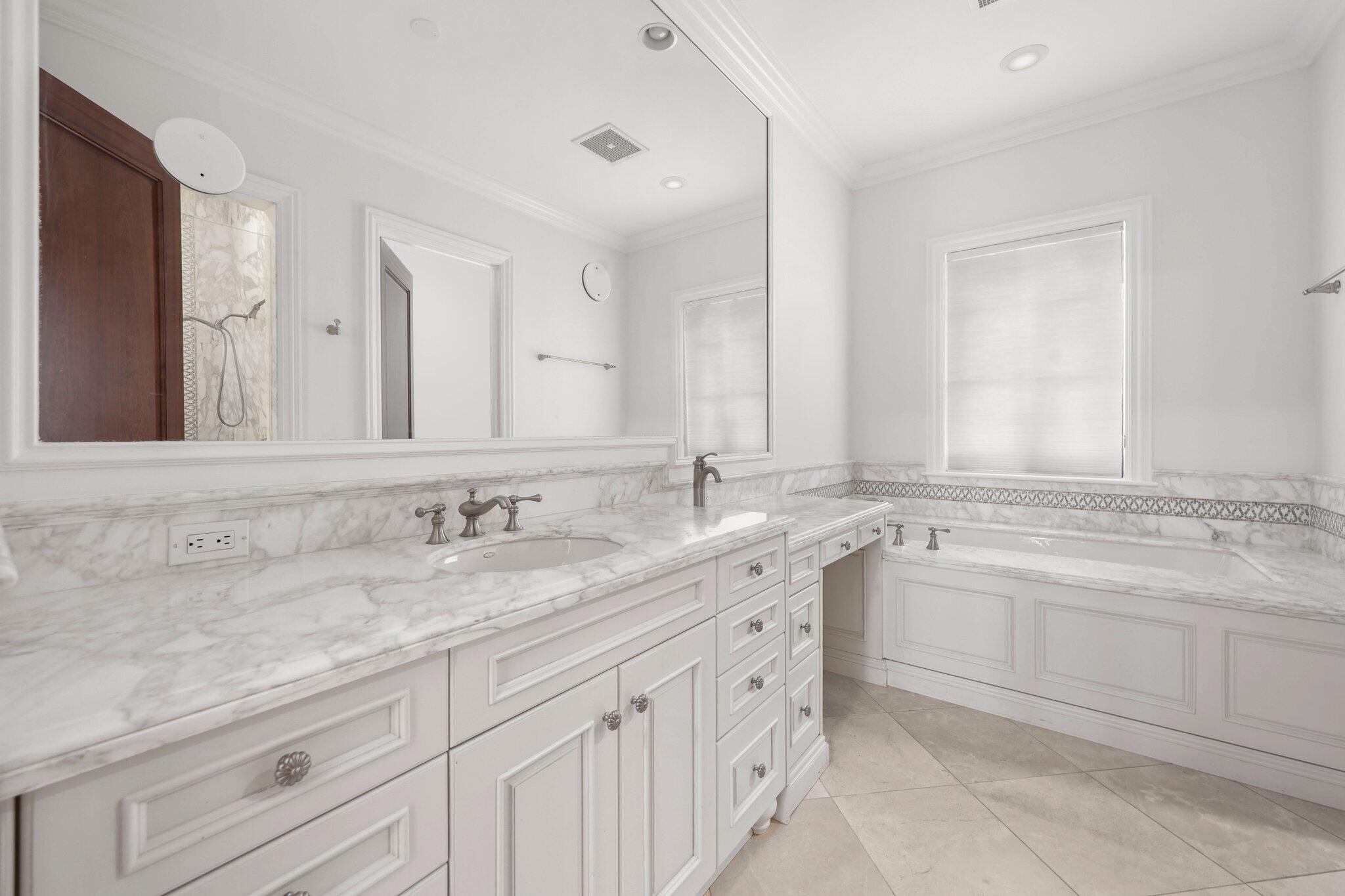 BEARS CLUB GOLF VILLAS CONDO - Residential