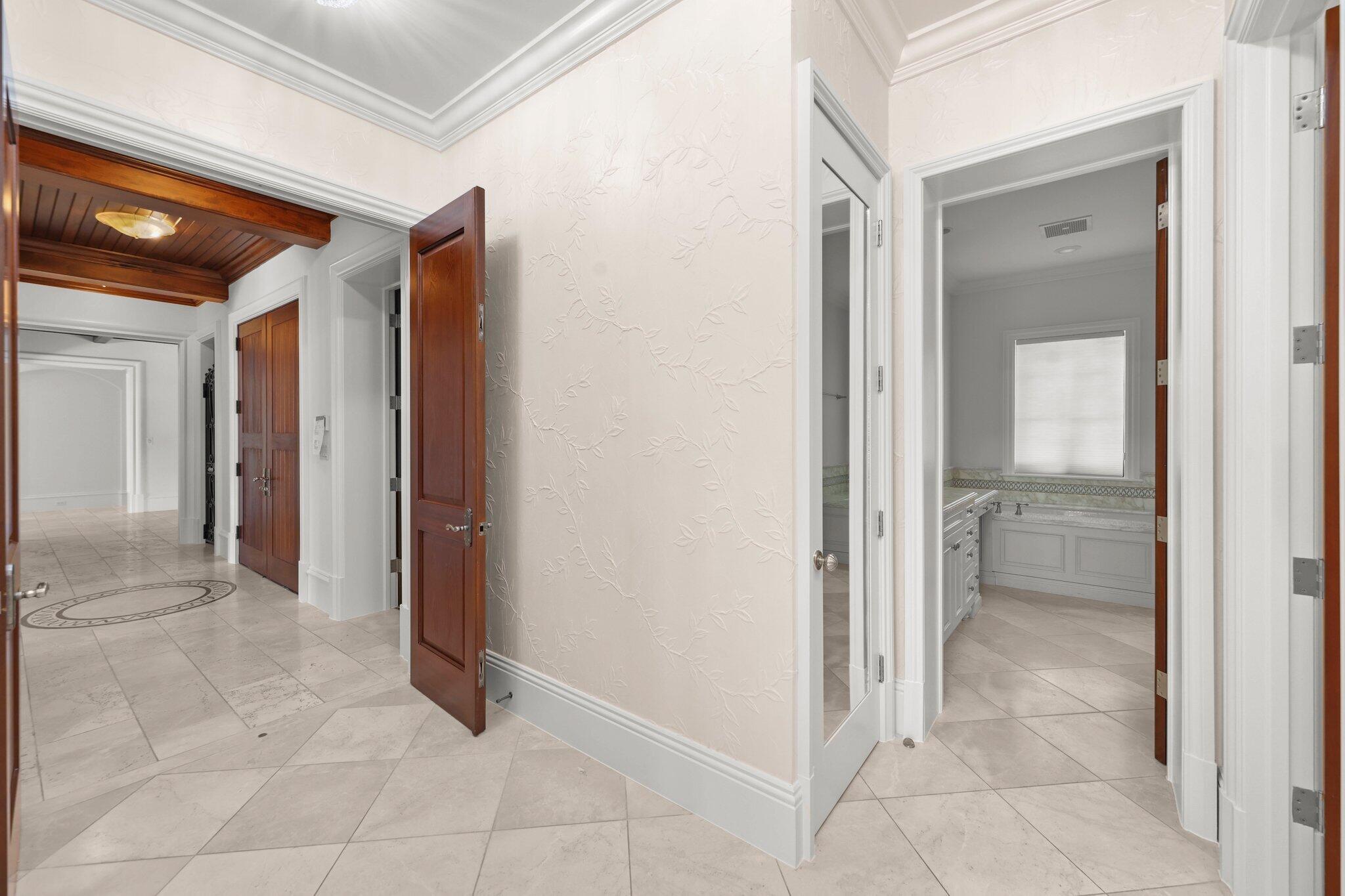 BEARS CLUB GOLF VILLAS CONDO - Residential