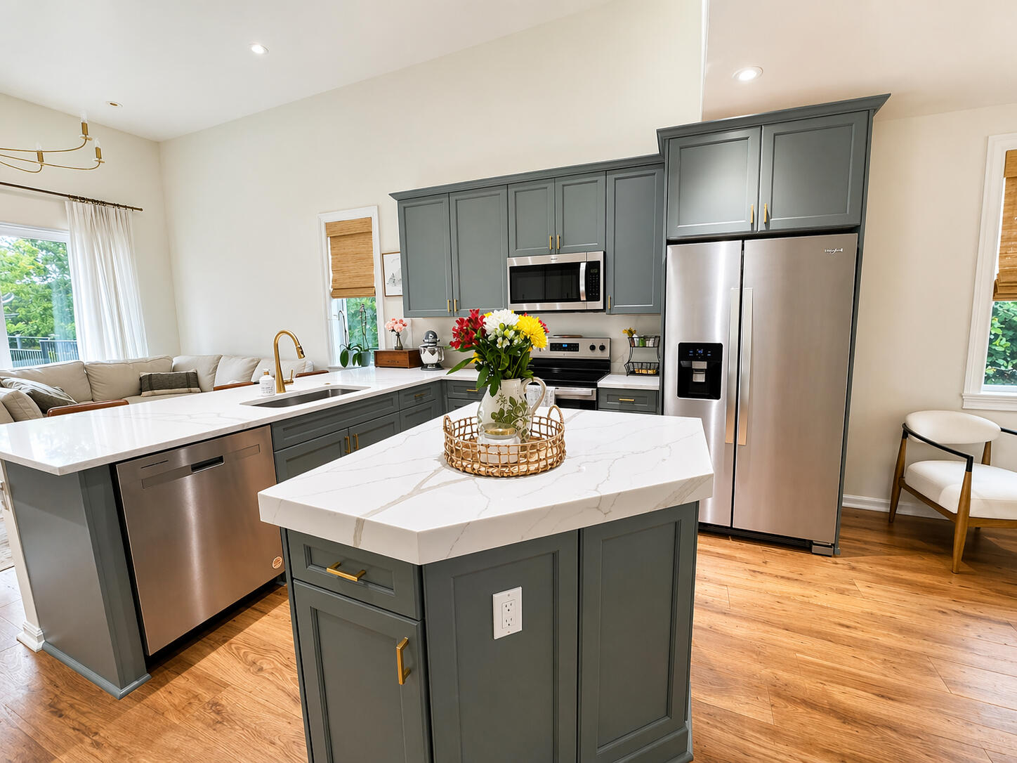 16405 Capilano Court