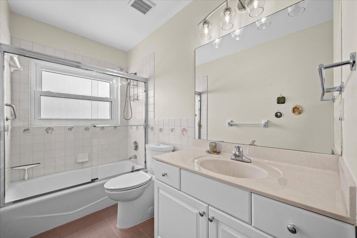 VENETIAN ISLES 3RD SEC - Residential