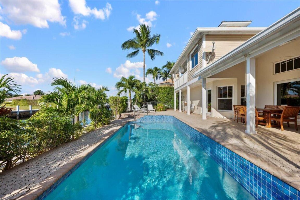 VENETIAN ISLES 3RD SEC - Residential