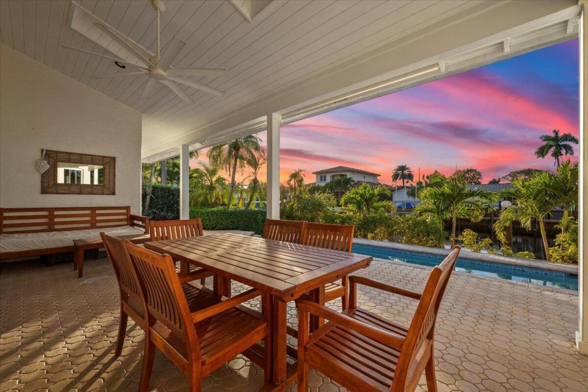 VENETIAN ISLES 3RD SEC - Residential