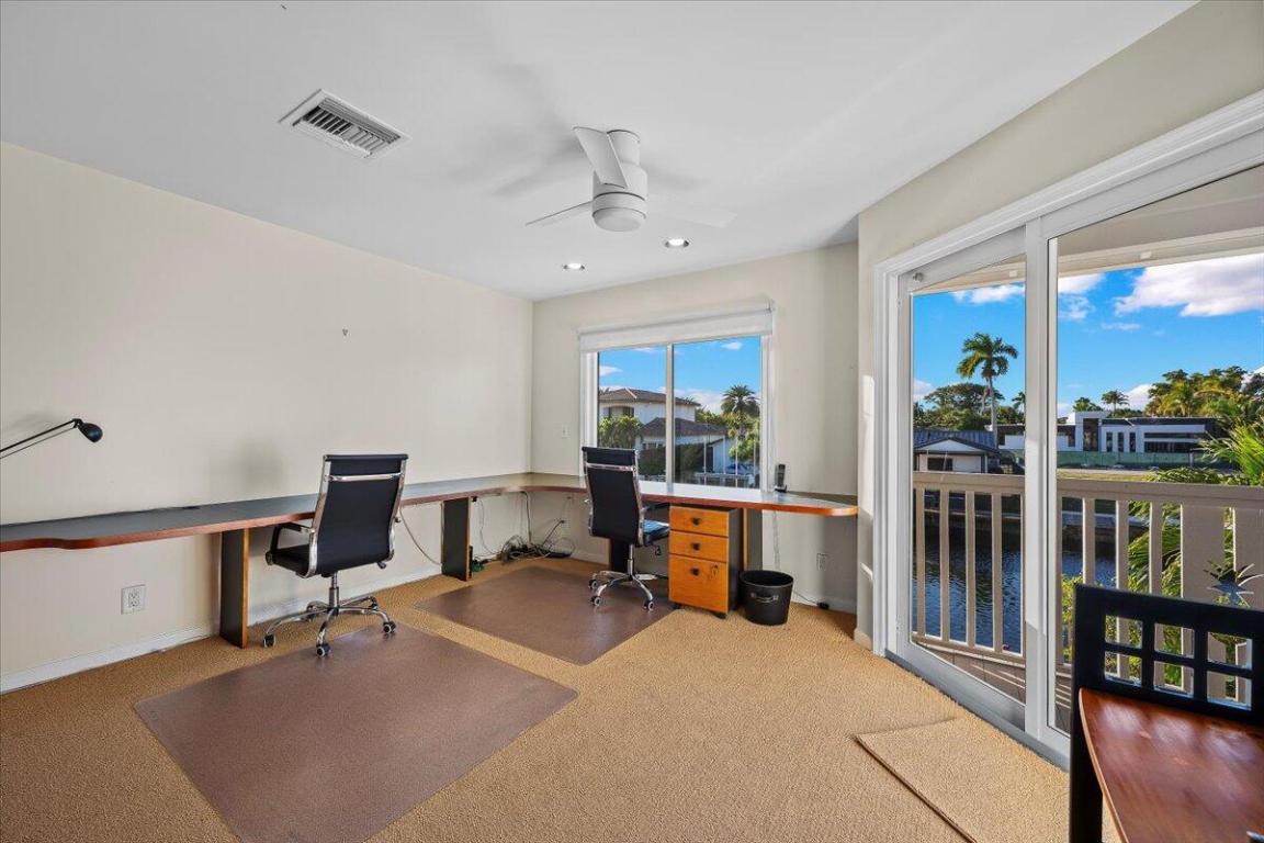 VENETIAN ISLES 3RD SEC - Residential