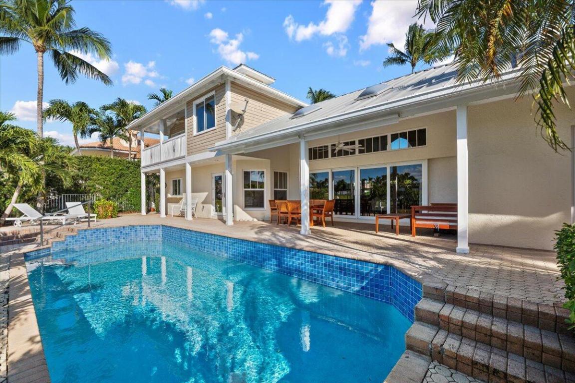 VENETIAN ISLES 3RD SEC - Residential