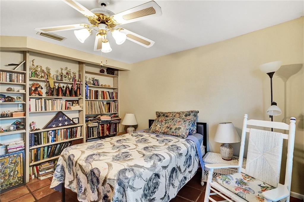 Jacaranda Prcl 215 129-43 - Residential