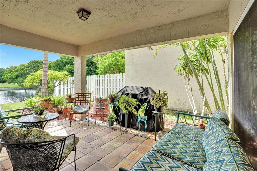 Jacaranda Prcl 215 129-43 - Residential