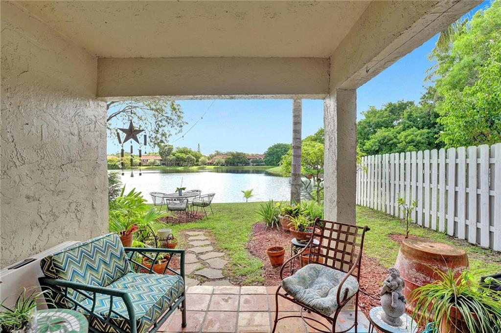 Jacaranda Prcl 215 129-43 - Residential