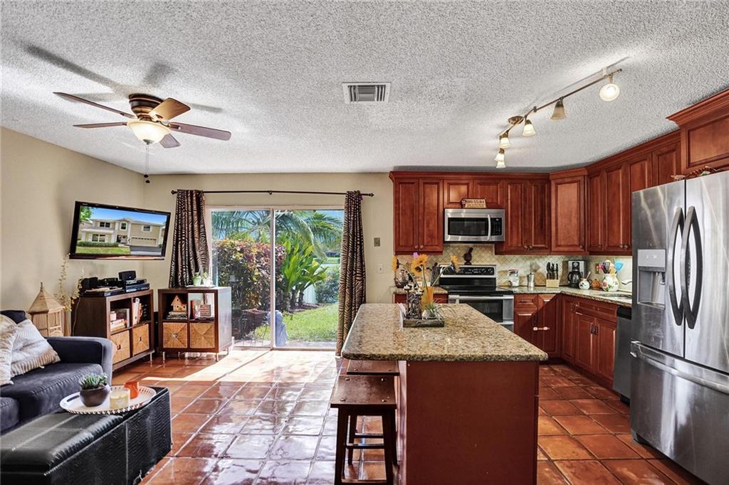 Jacaranda Prcl 215 129-43 - Residential