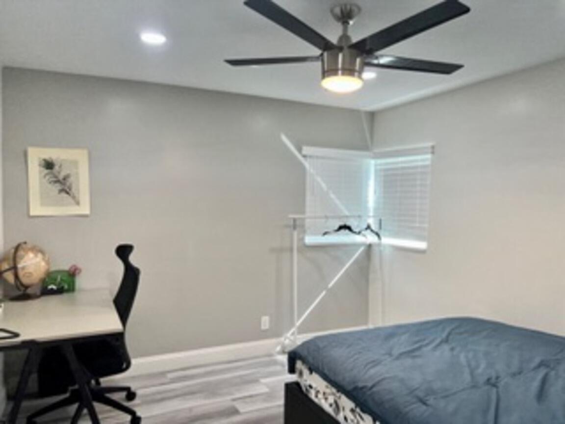 NORTH ANDREWS TERRACE - Residential