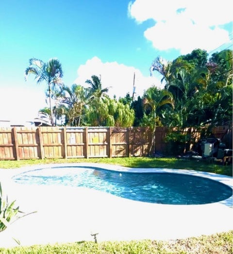 Tiny photo for 200 NE 56th Street #200, Oakland Park, FL 33334 (MLS # R11136253)