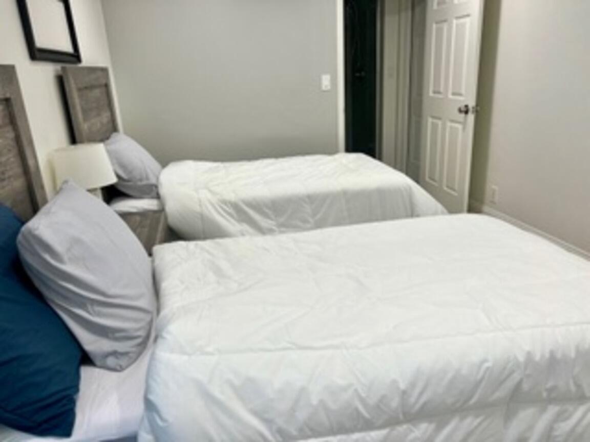 NORTH ANDREWS TERRACE - Residential