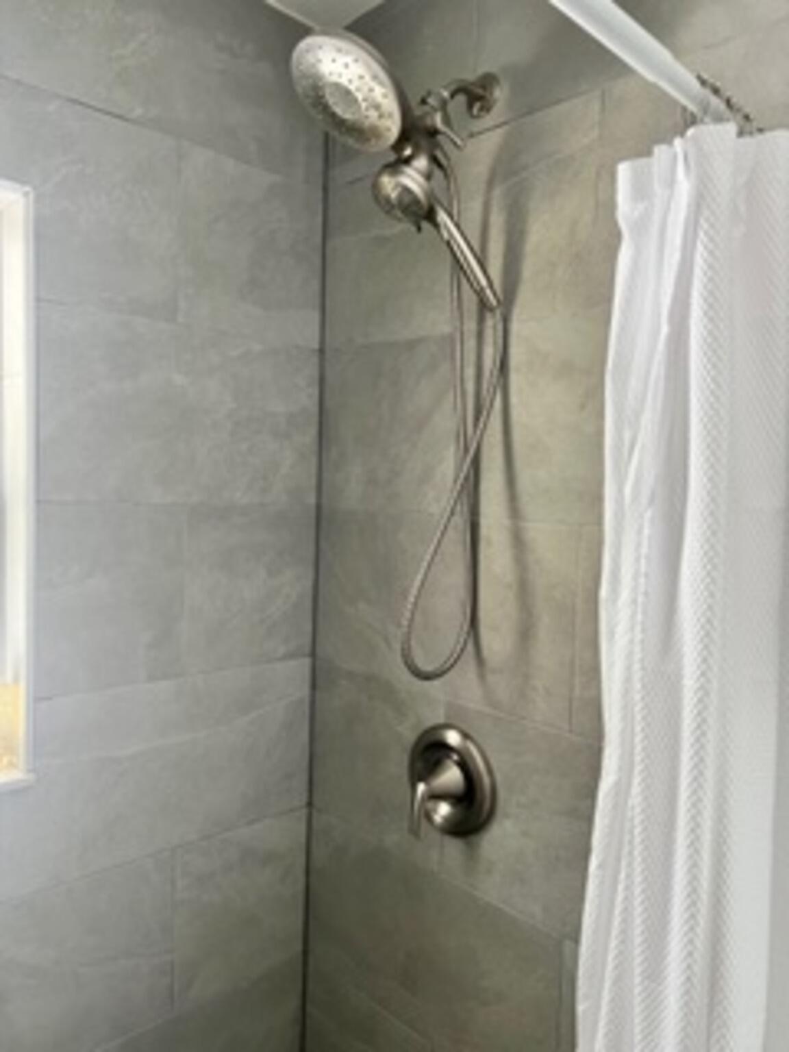 NORTH ANDREWS TERRACE - Residential