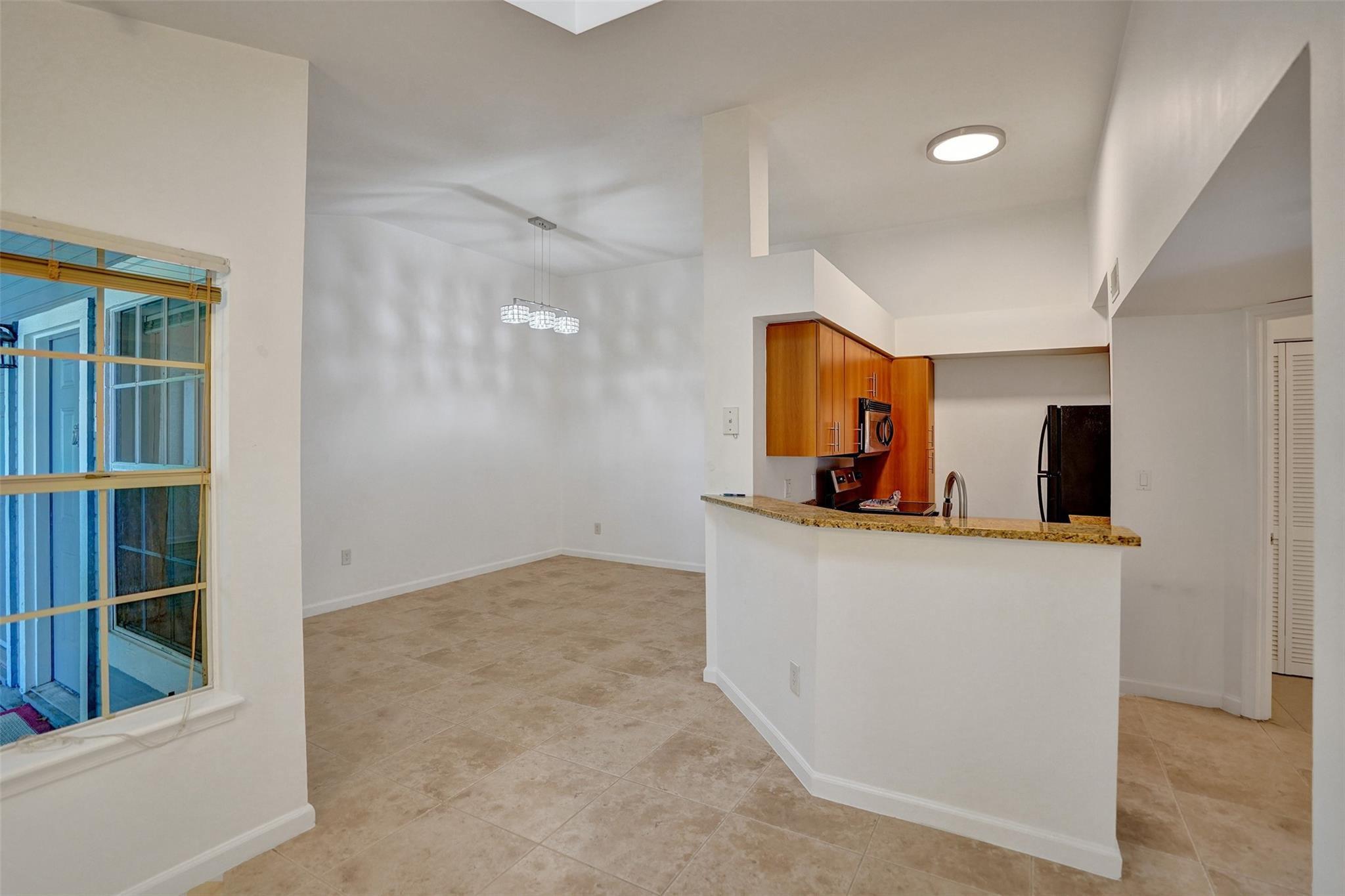 BAHIA AT DELRAY CONDO - Residential Lease