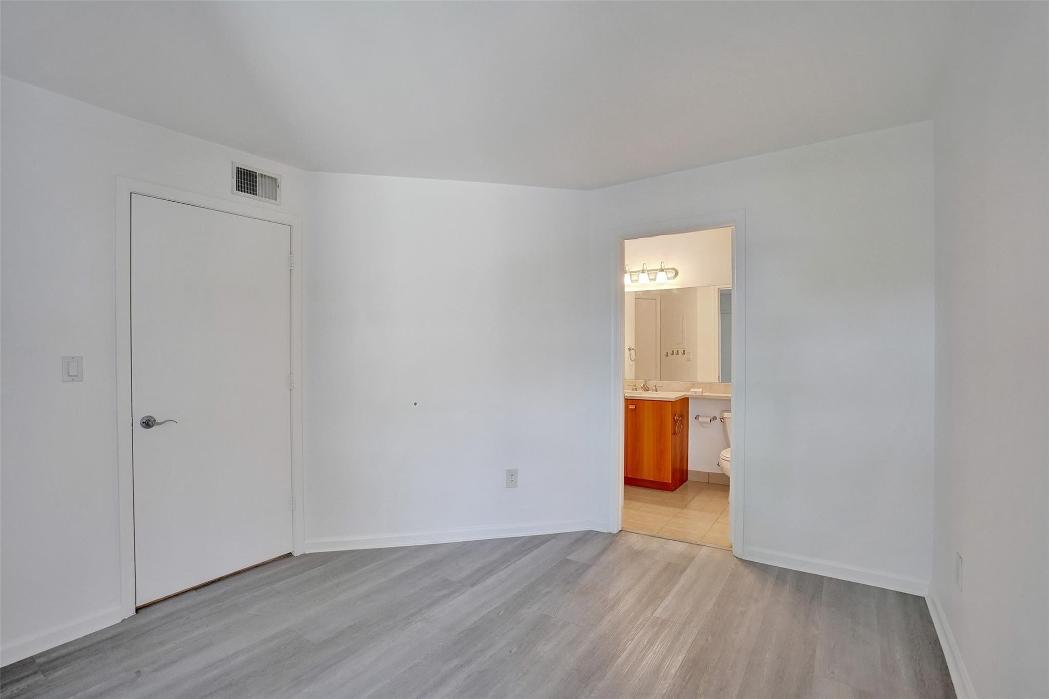 BAHIA AT DELRAY CONDO - Residential Lease