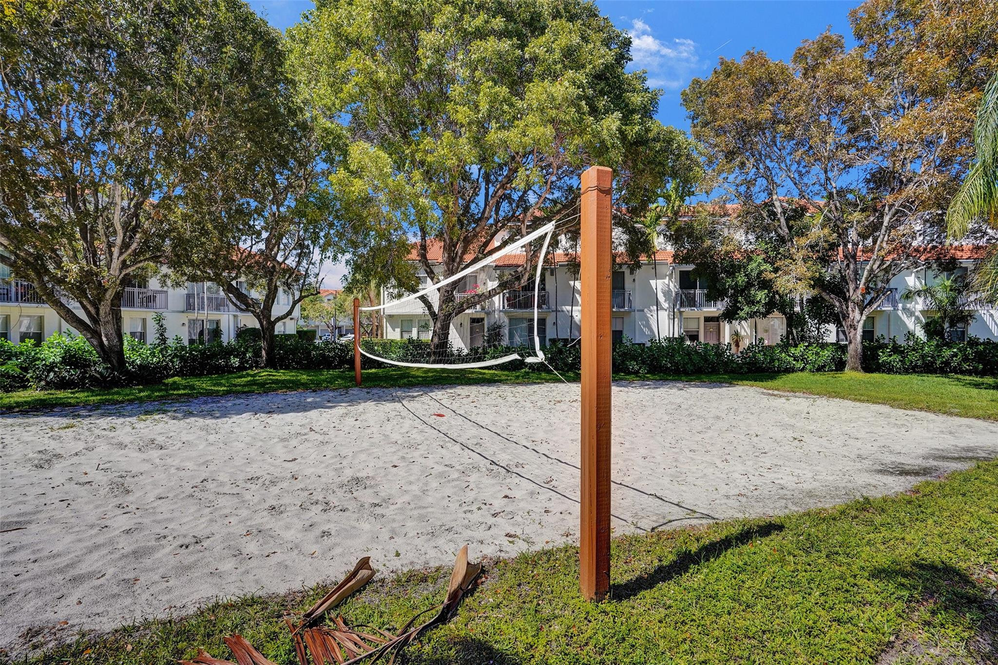 BAHIA AT DELRAY CONDO - Residential Lease
