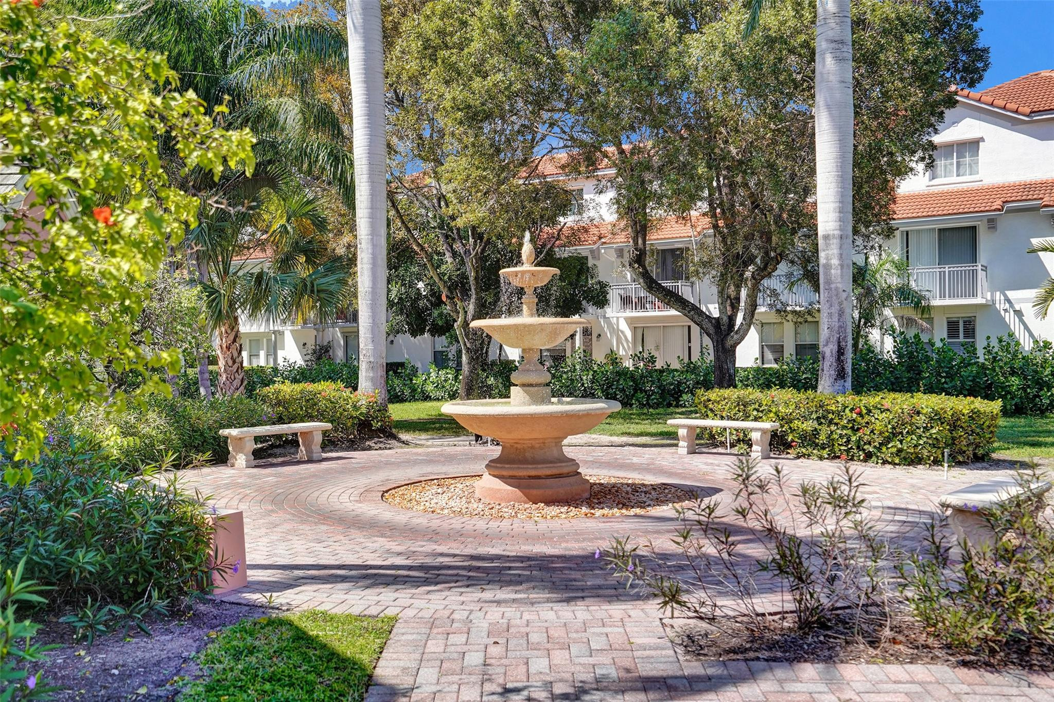 BAHIA AT DELRAY CONDO - Residential Lease