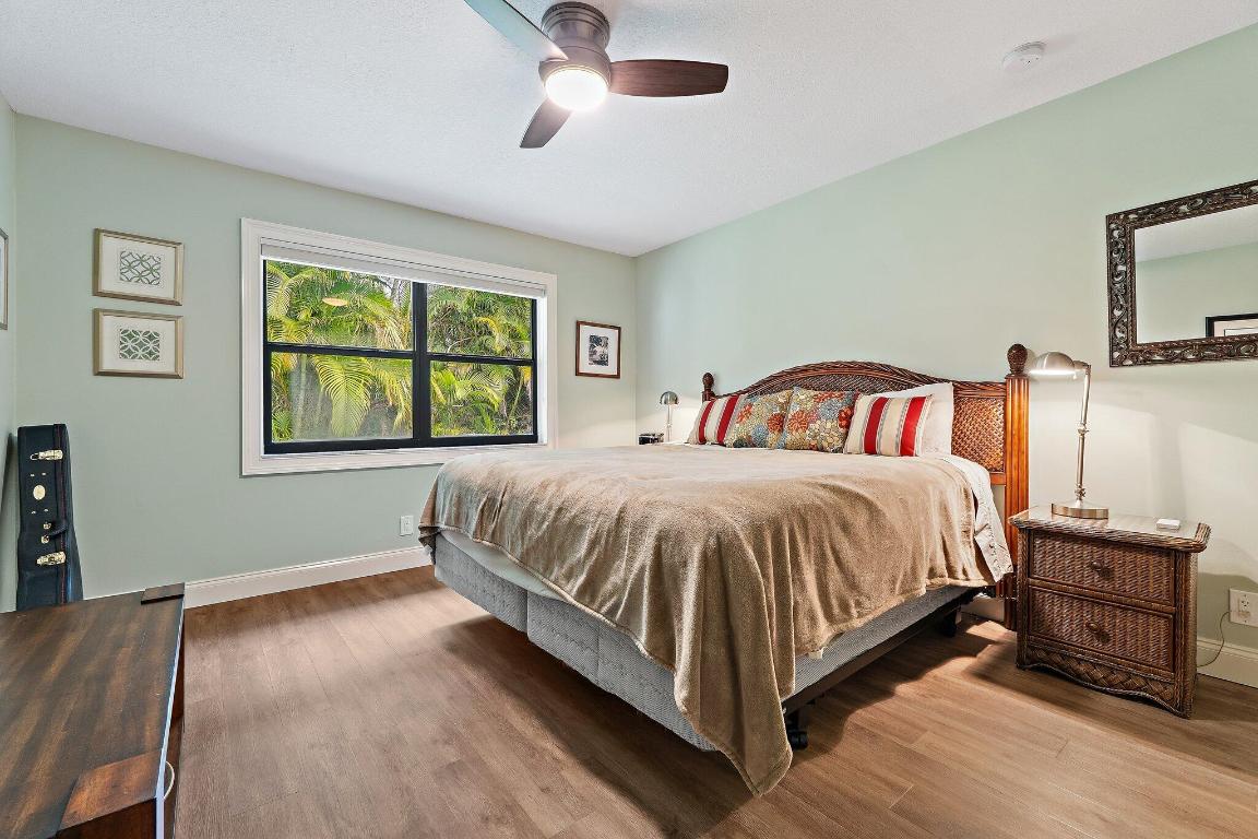 Tequesta Country Club - Residential