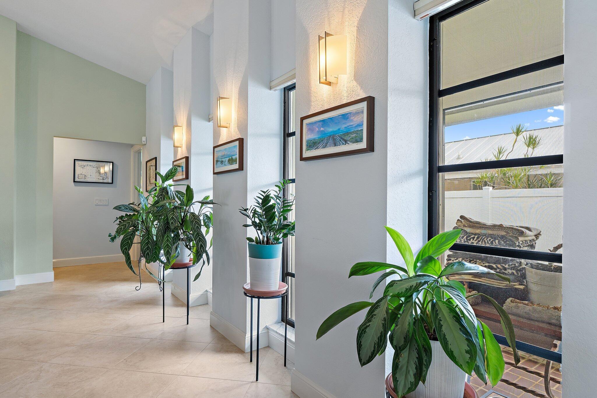 Tequesta Country Club - Residential