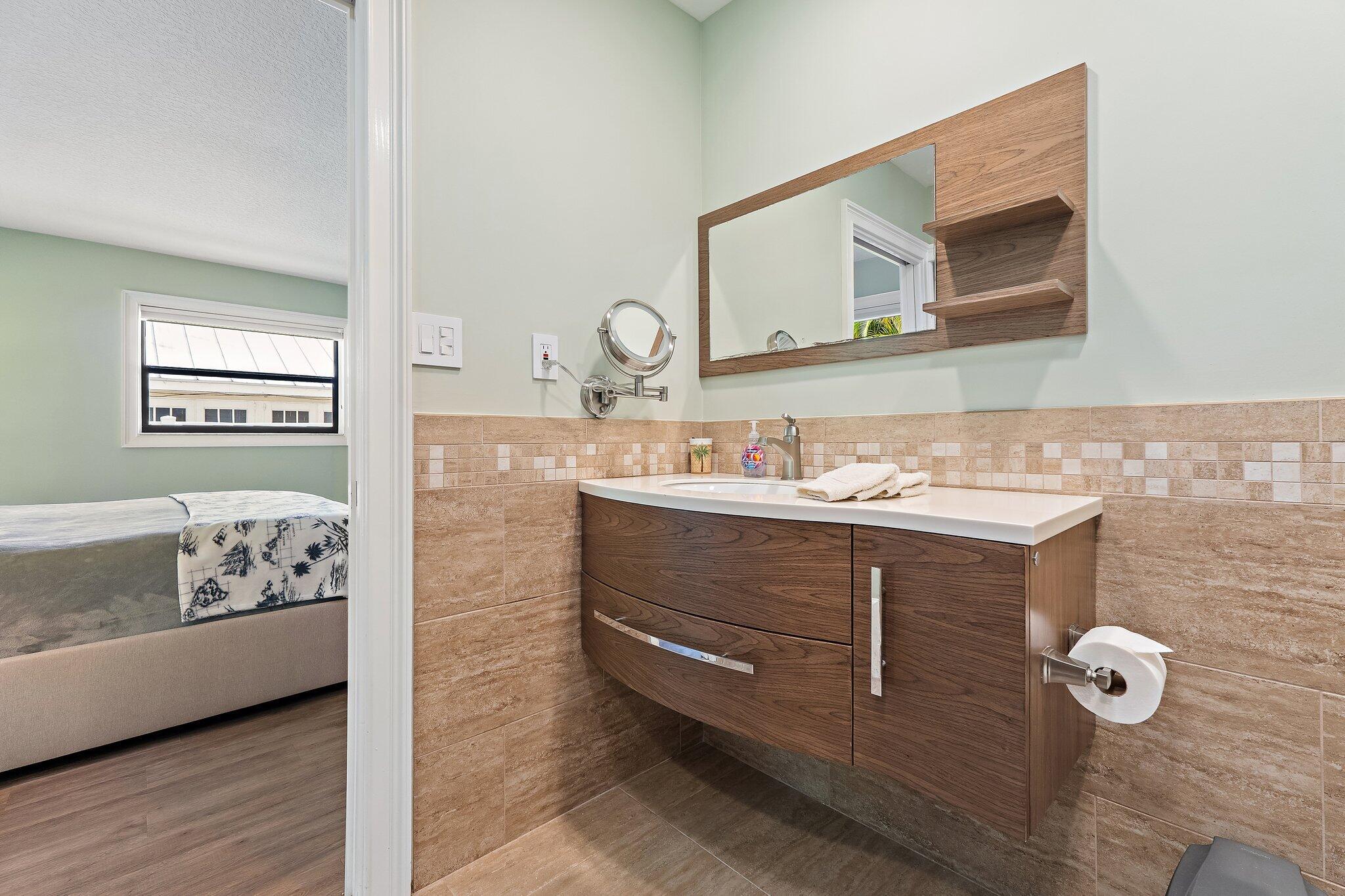 Tequesta Country Club - Residential