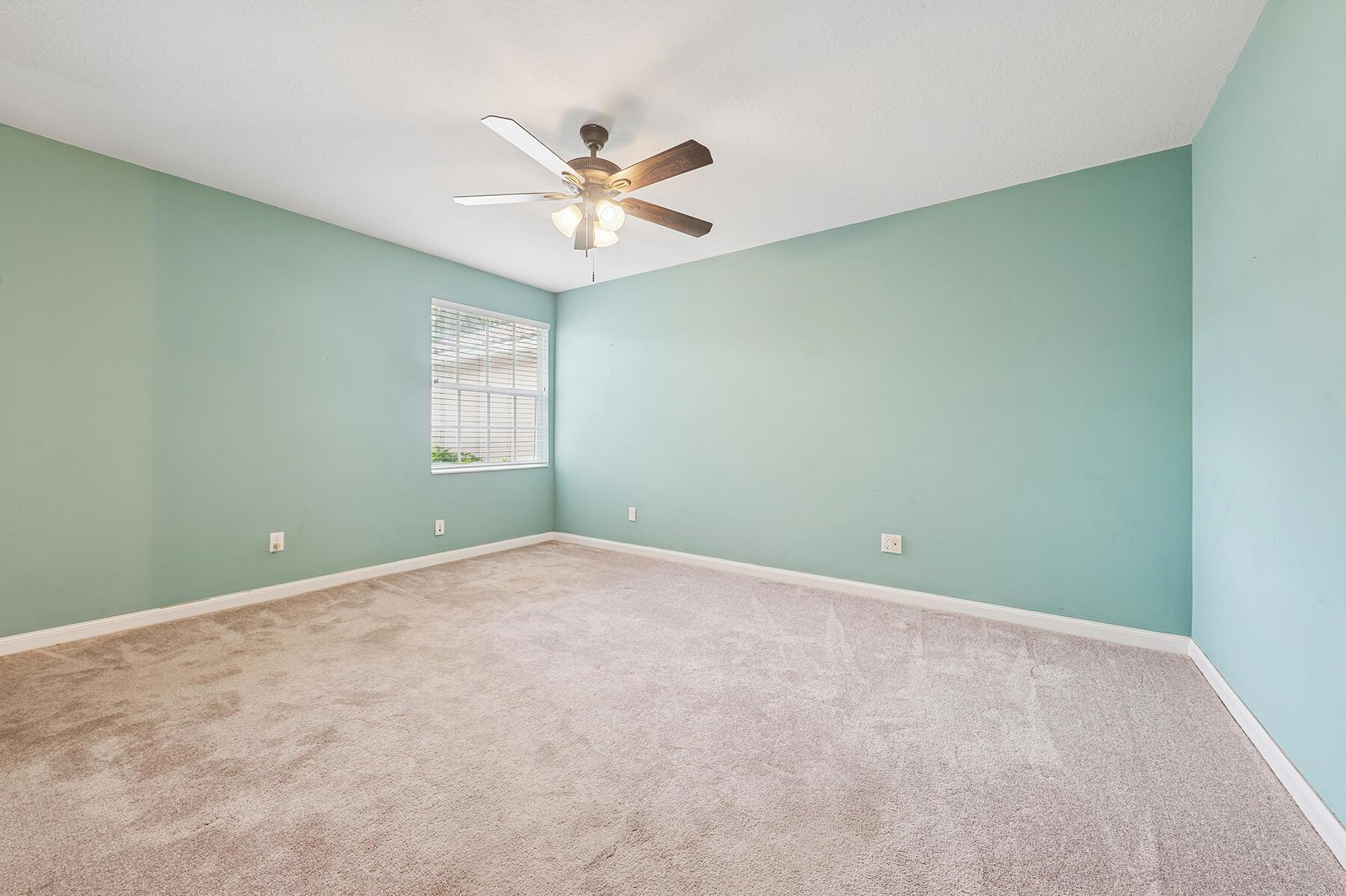 RIVERWALK - Residential