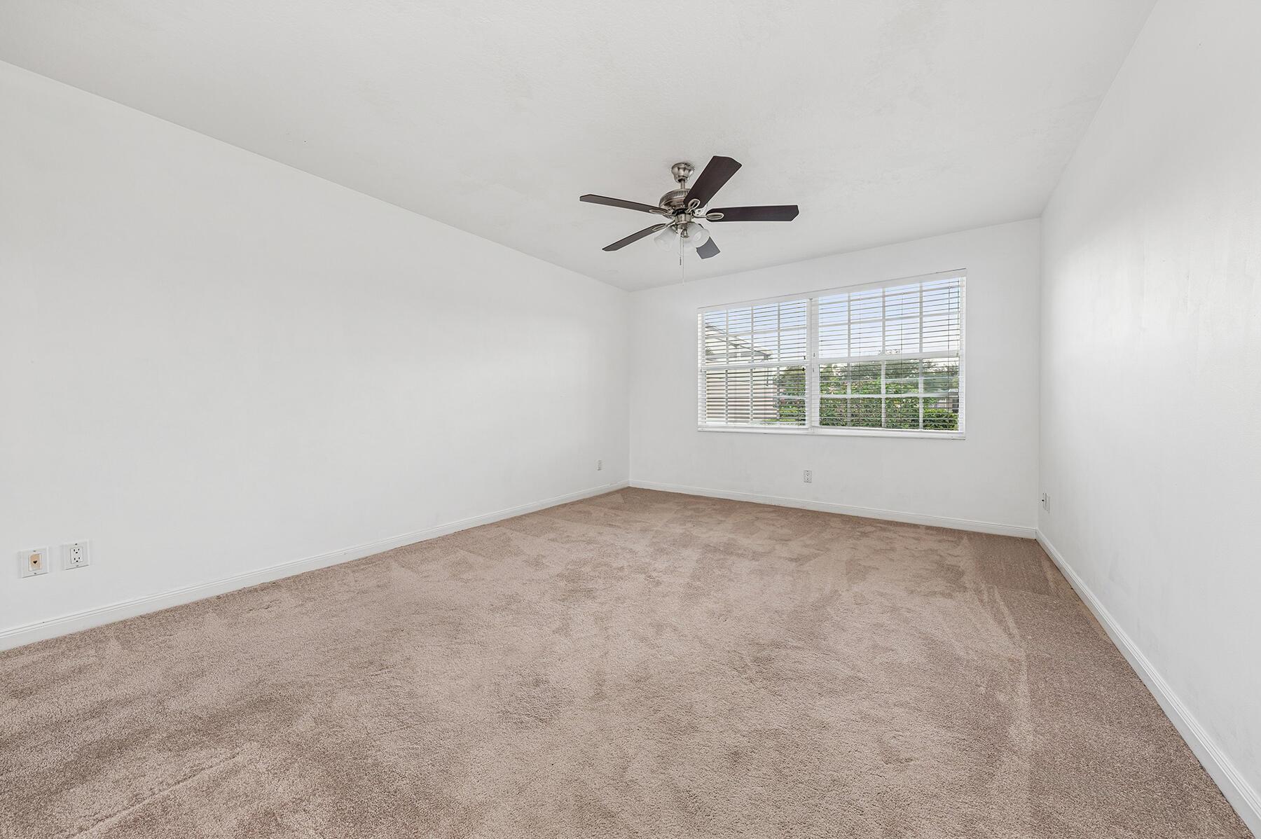 RIVERWALK - Residential