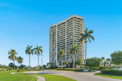 Tiny photo for 1900 CONSULATE Place #1004, West Palm Beach, FL 33401 (MLS # B26089610)