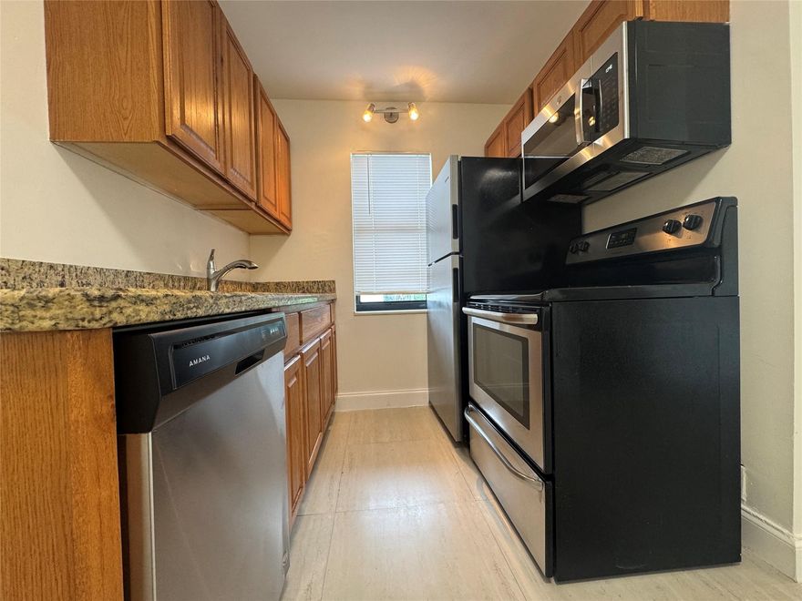2 Bedroom 1 Bath . Clean and freshly painted and ready to move in ASAP. Easy and quick approval process. Walking distance to Oakland Park Blvd, Sprouts grocery store, and easy access to downtown and main roads. Pets allowed only small breeds. Washer and Dryer on site.