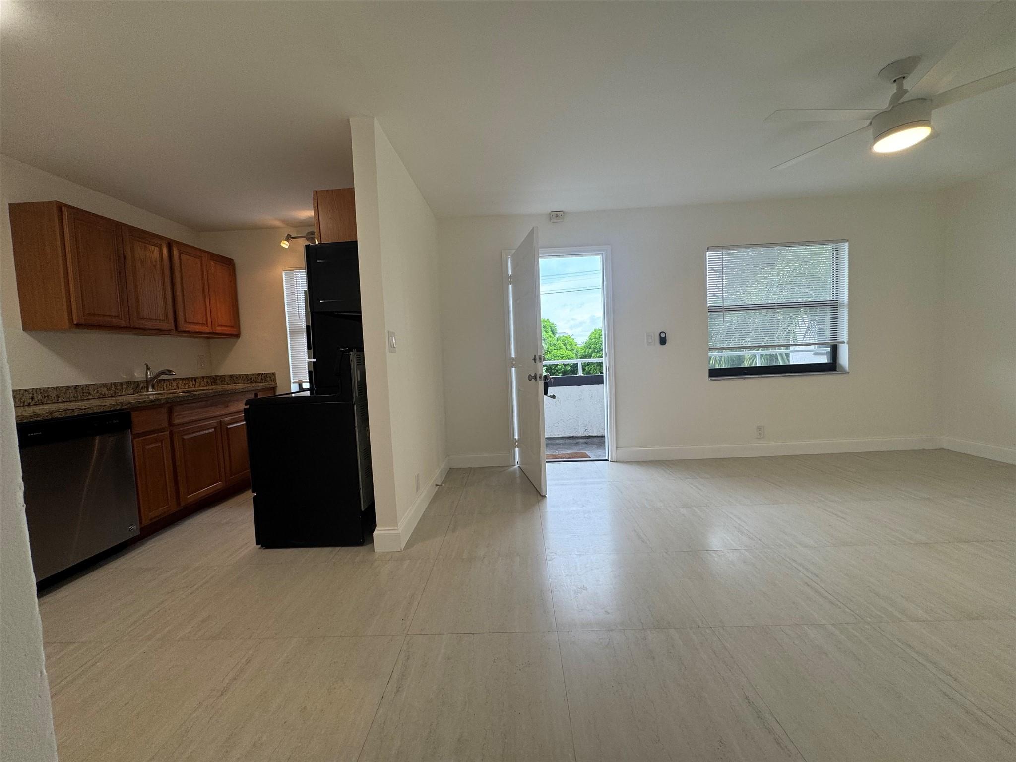 Resub Of Highland Estates - Residential Lease