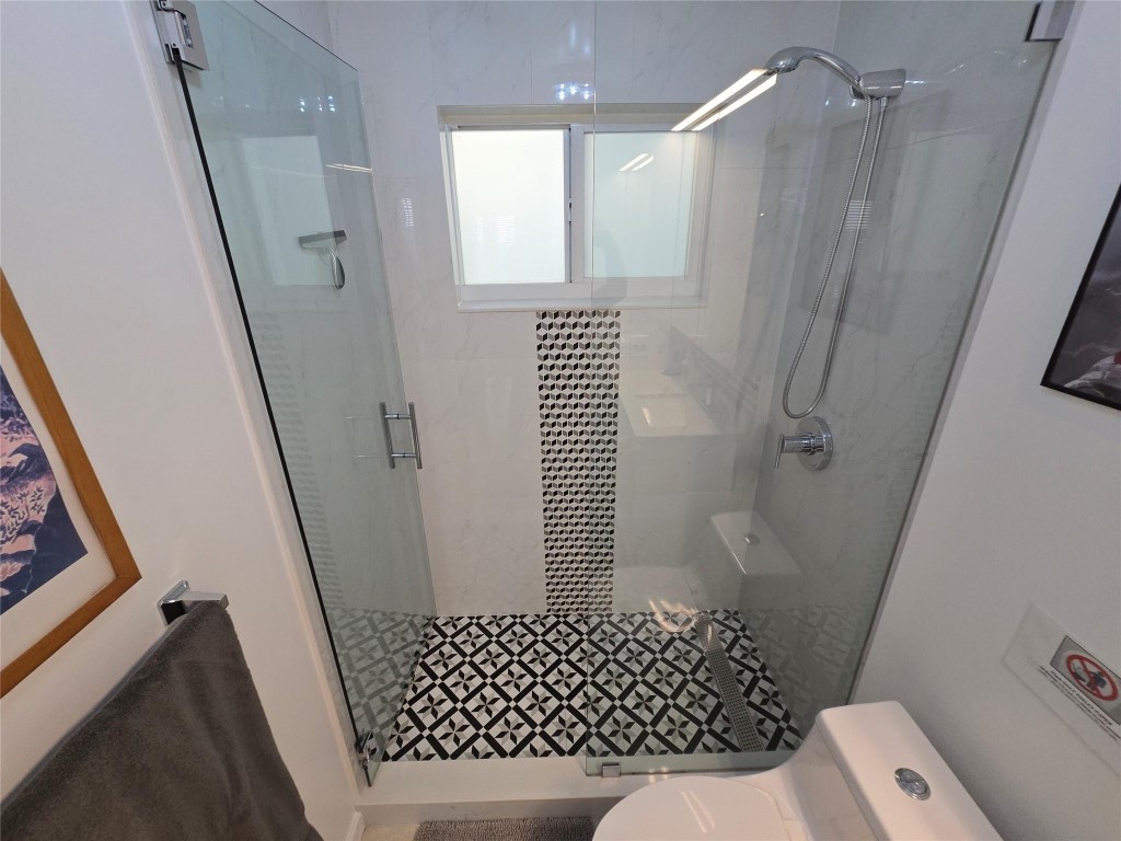 Lauderdale 2-9 D - Residential Lease