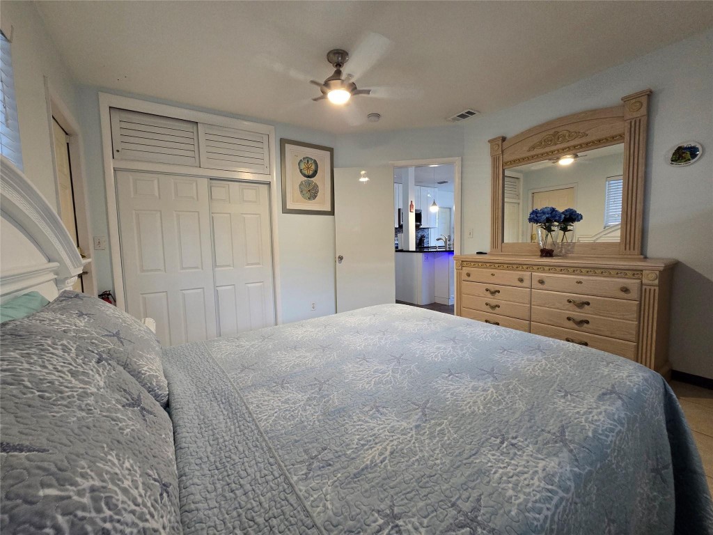 Lauderdale 2-9 D - Residential Lease