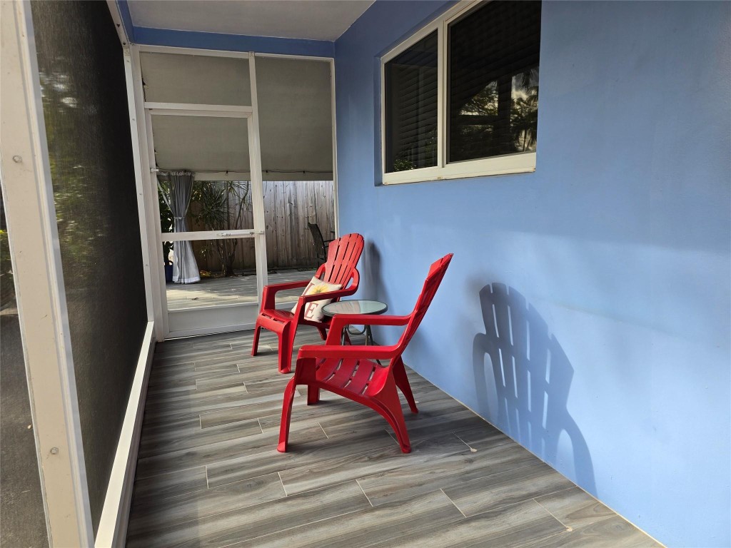 Lauderdale 2-9 D - Residential Lease